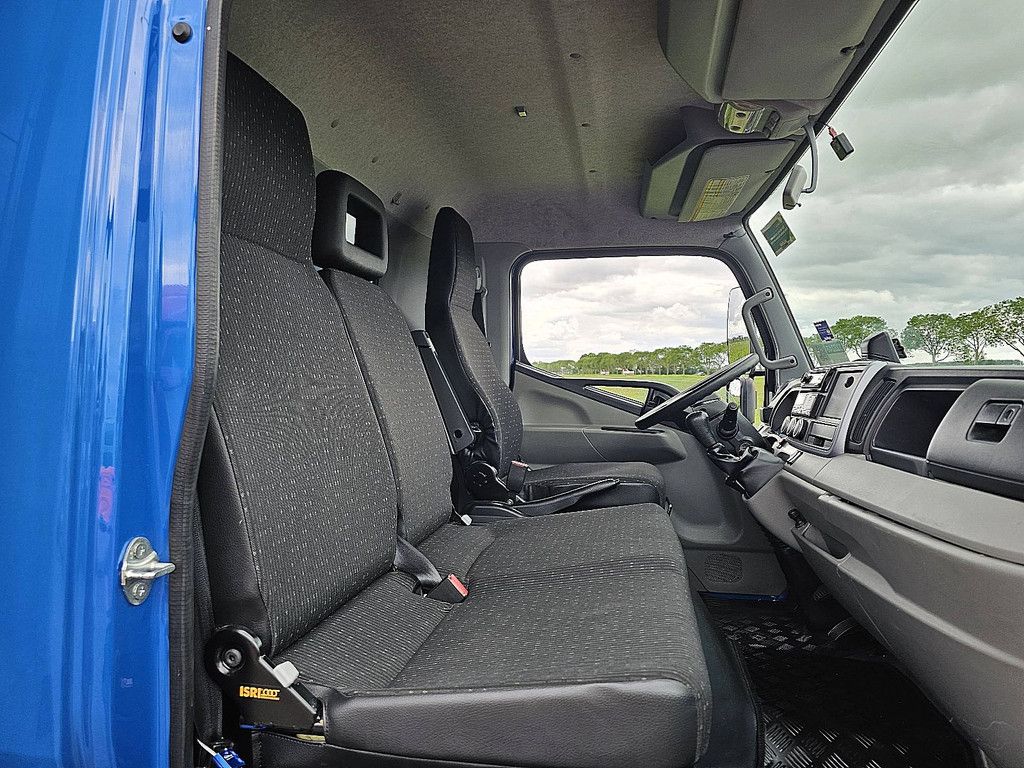 FUSO CANTER 7C18 manual airco lift