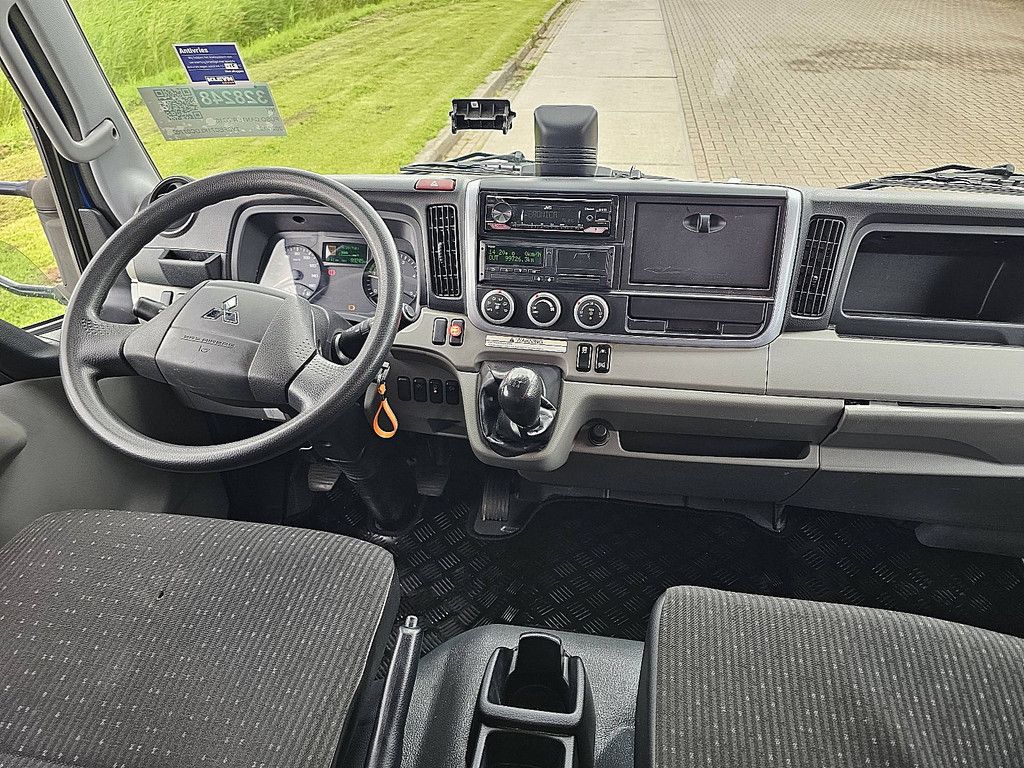 FUSO CANTER 7C18 manual airco lift