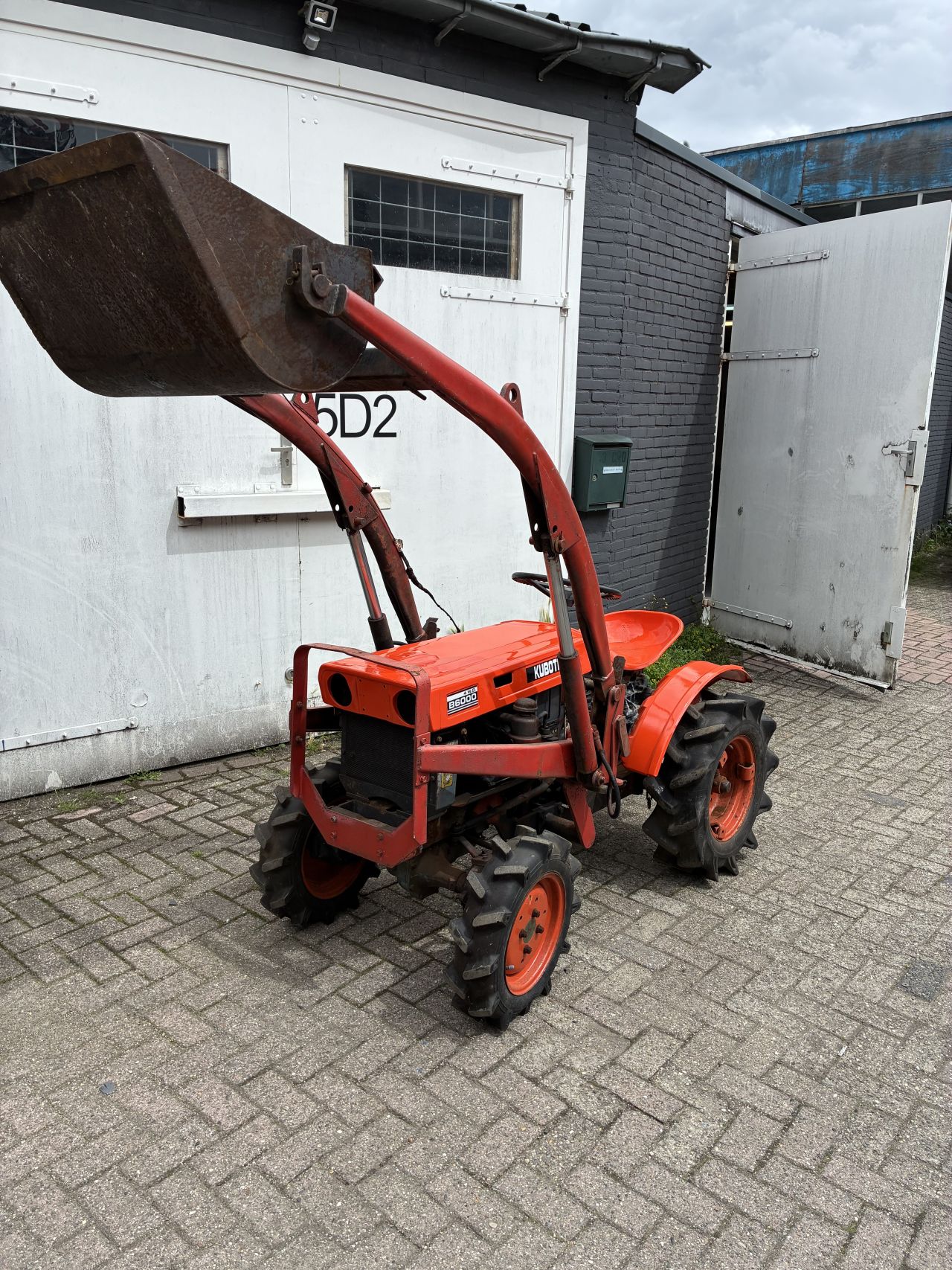 Kubota b6000 met voorlader