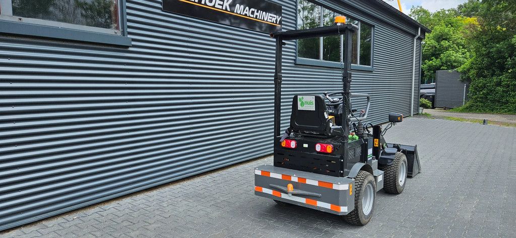 Wolf E 604 electric shovel