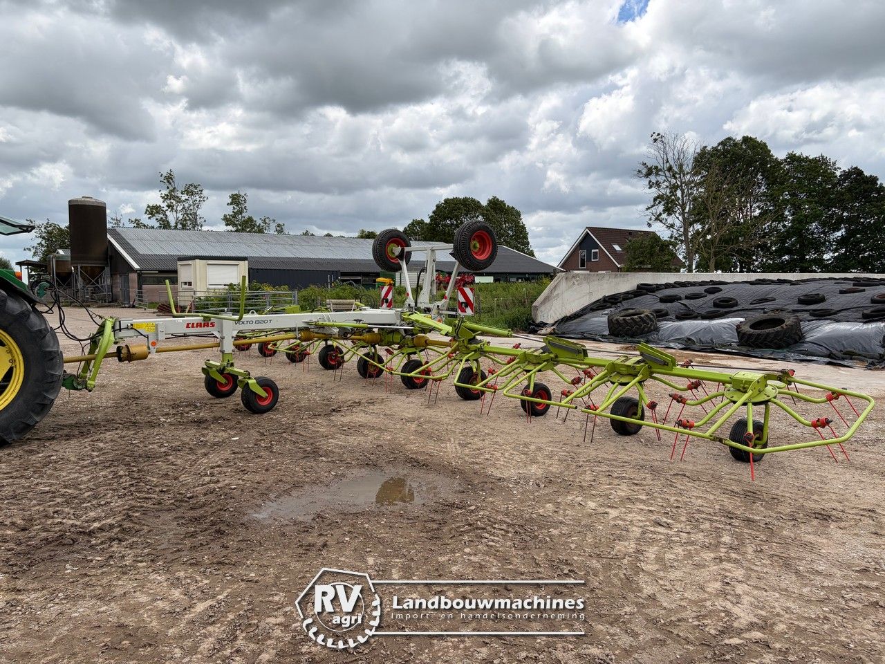 Claas Volto 1320T schudder