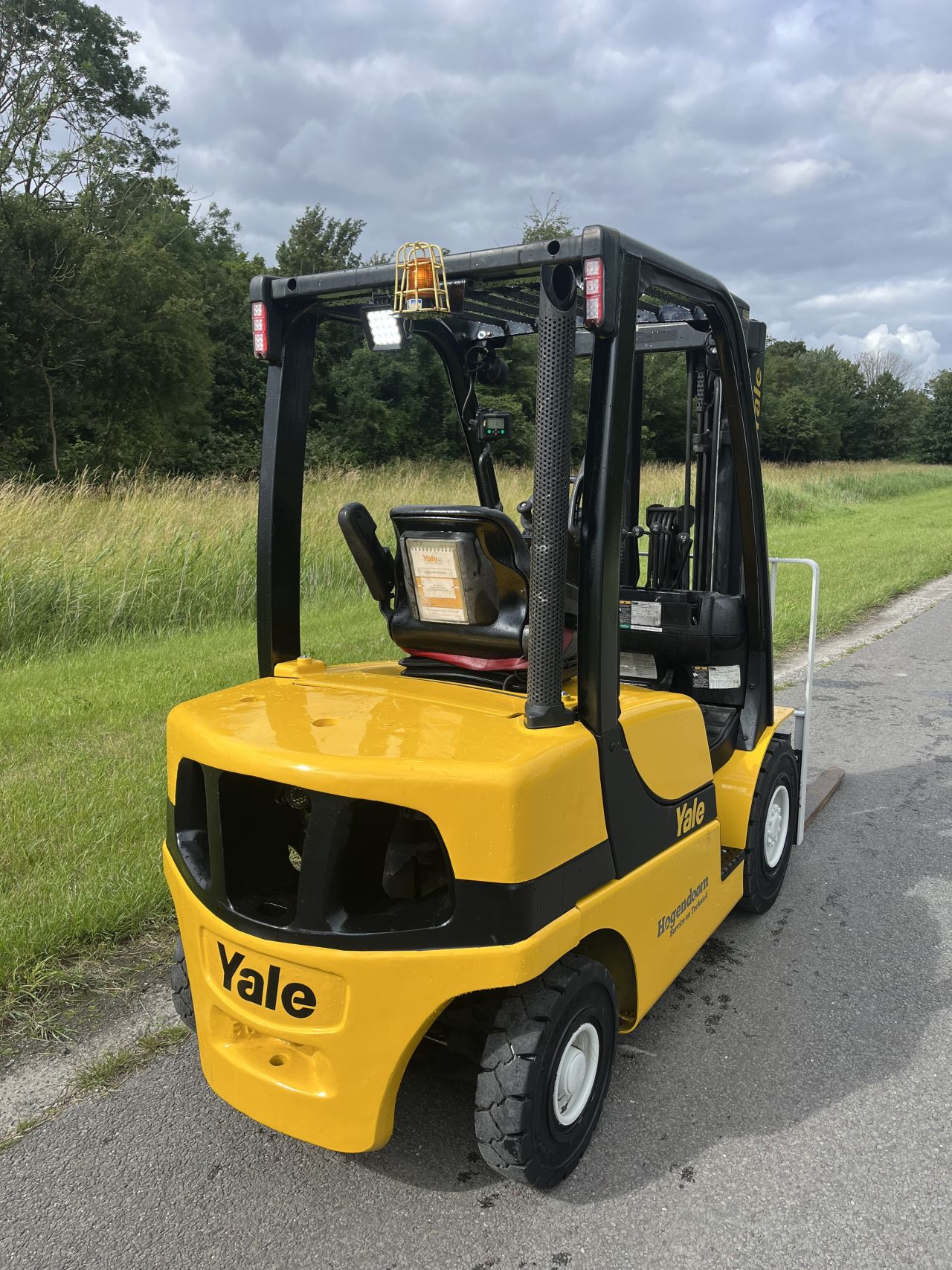 Yale GDP25VX Diesel heftruck triplo sideshift vorkversteller