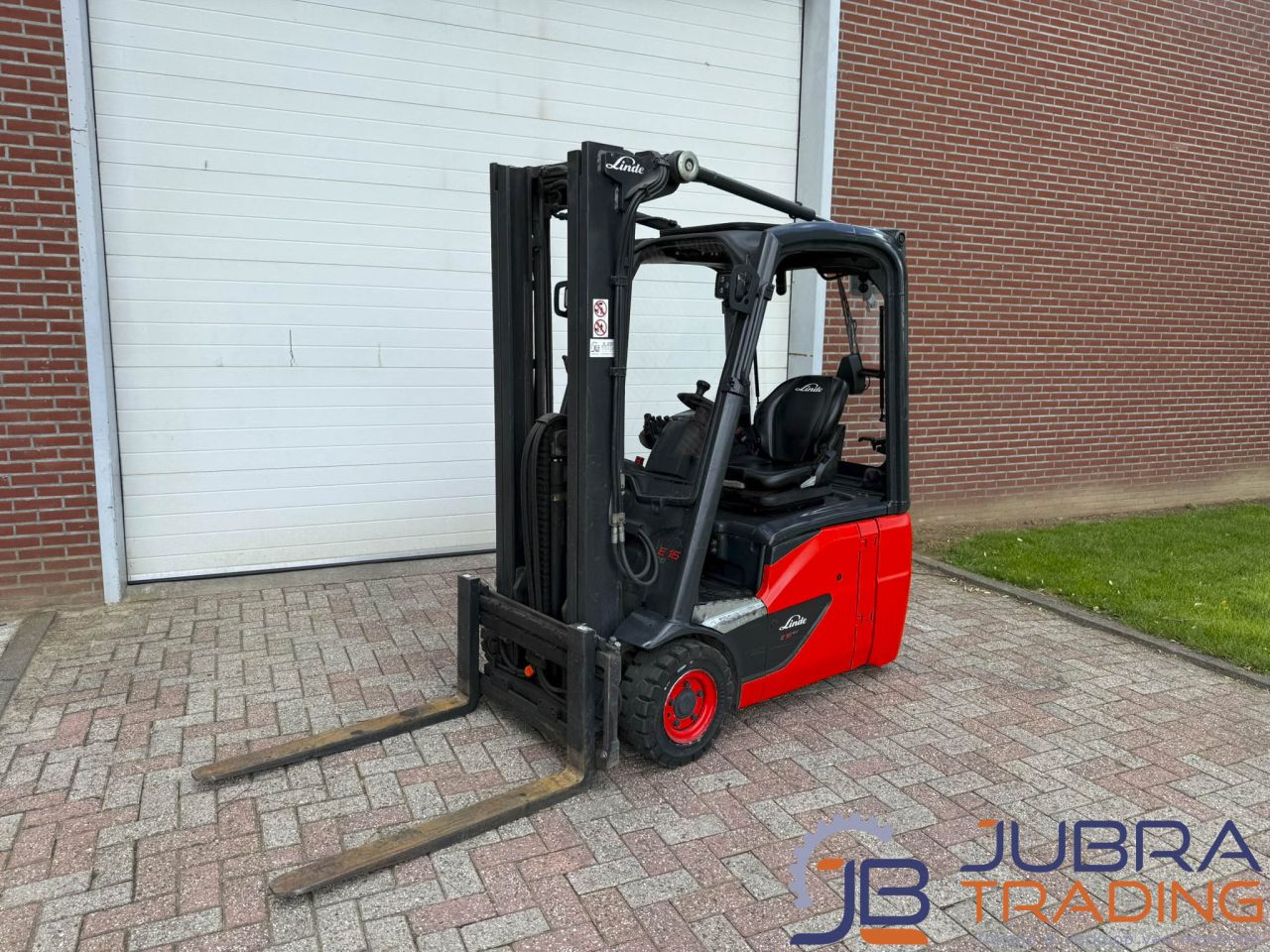 Linde E16C-02 Electric Forklift | 2014 | 13428H | 1.6T | 4.2M