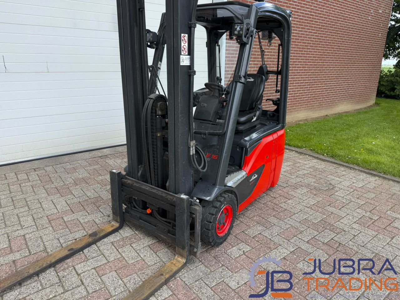 Linde E16C-02 Electric Forklift | 2014 | 13428H | 1.6T | 4.2M