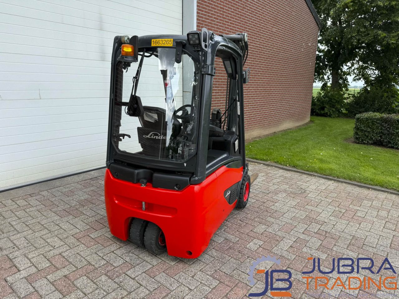 Linde E16C-02 Electric Forklift | 2014 | 13428H | 1.6T | 4.2M
