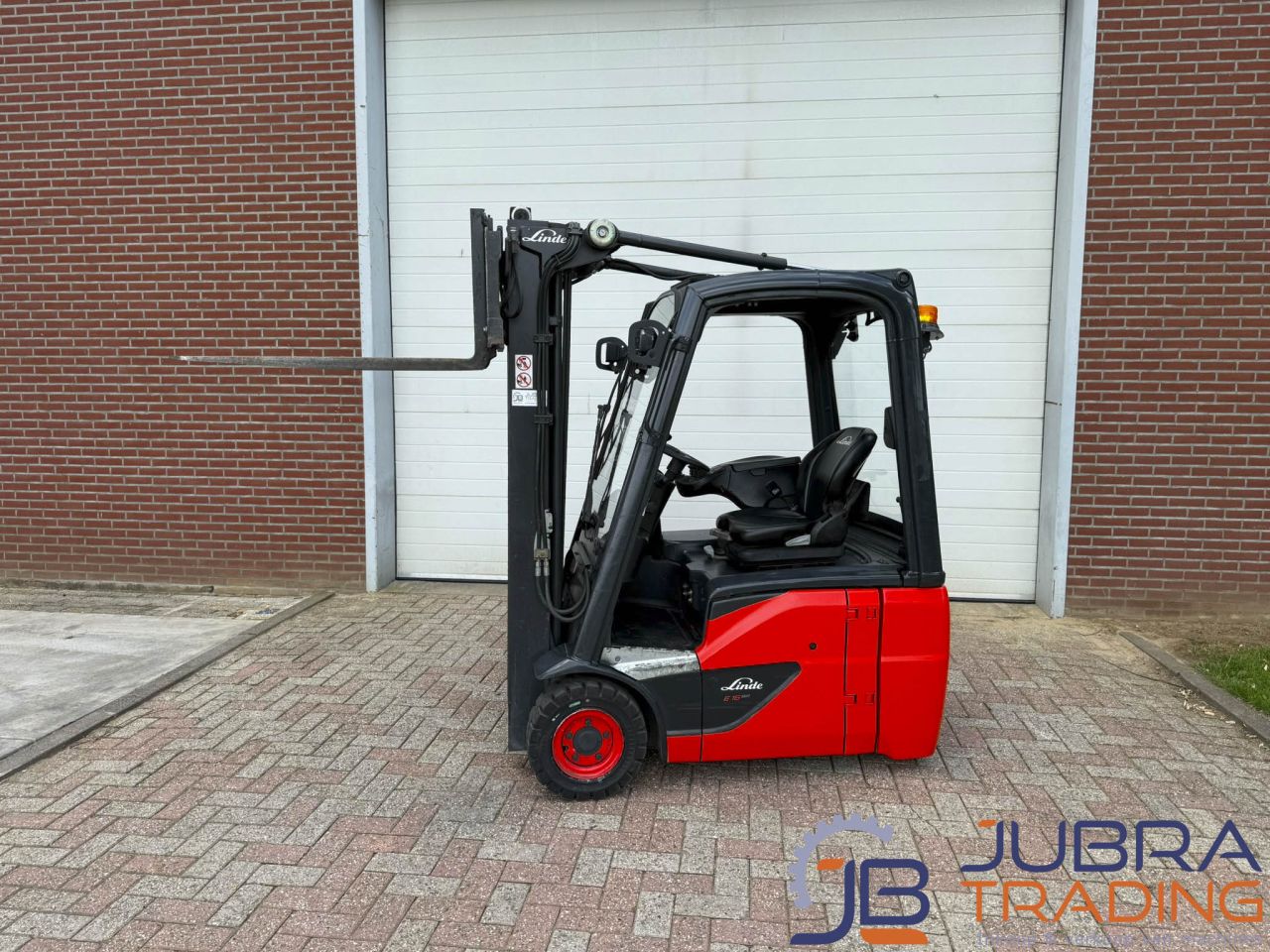 Linde E16C-02 Electric Forklift | 2014 | 13428H | 1.6T | 4.2M