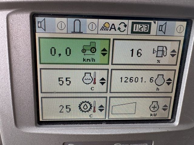 John deere 6830