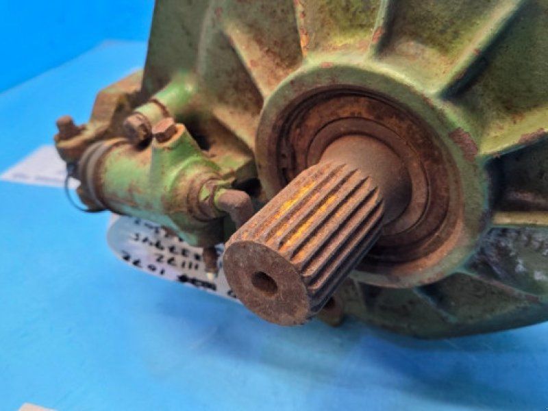 John Deere 1072