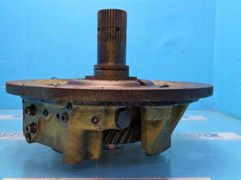 John Deere 4040