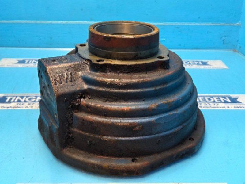Ford 8210