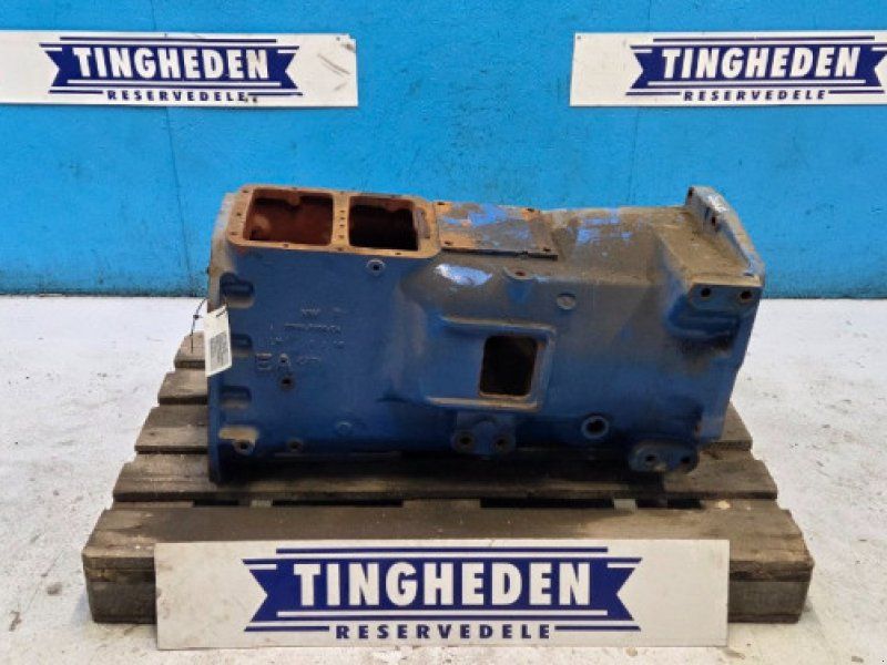 Ford 8210