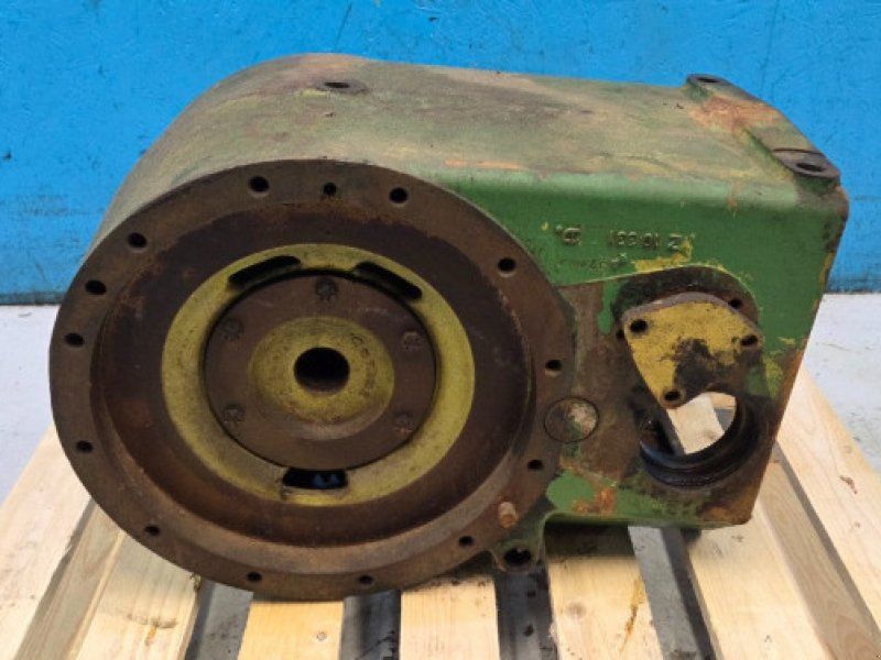 John Deere 1042