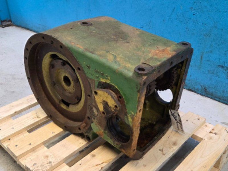 John Deere 1042