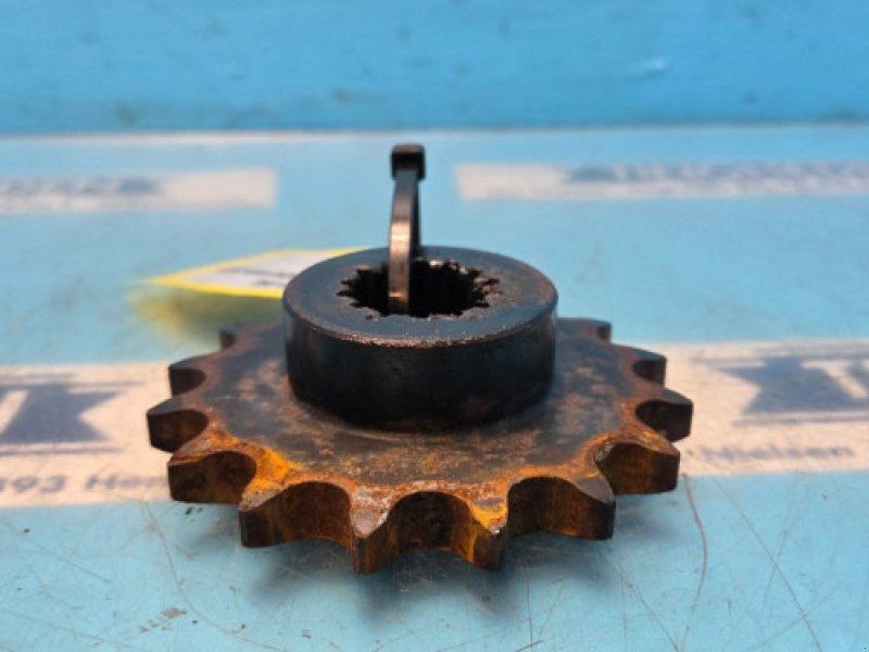 MacDon D60