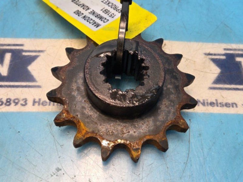 MacDon D60