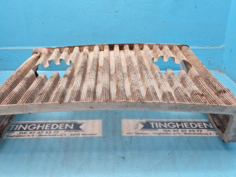 Ford 6610