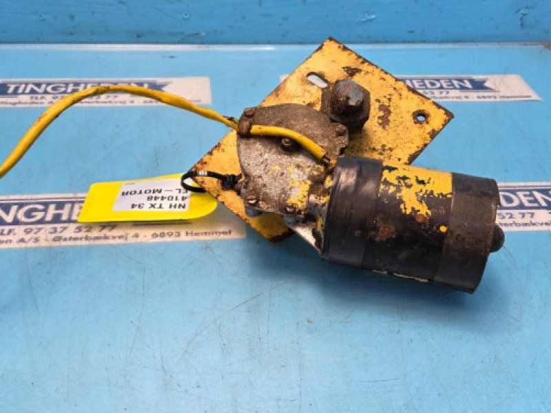New Holland TX34