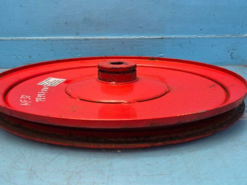 Massey Ferguson 32