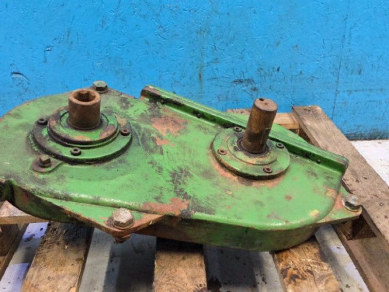 John Deere 1085