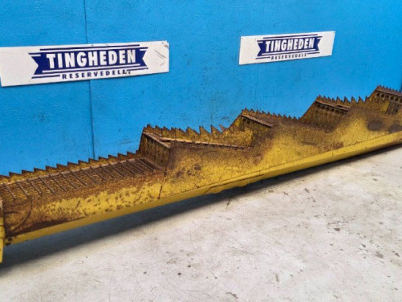 New Holland 1550S