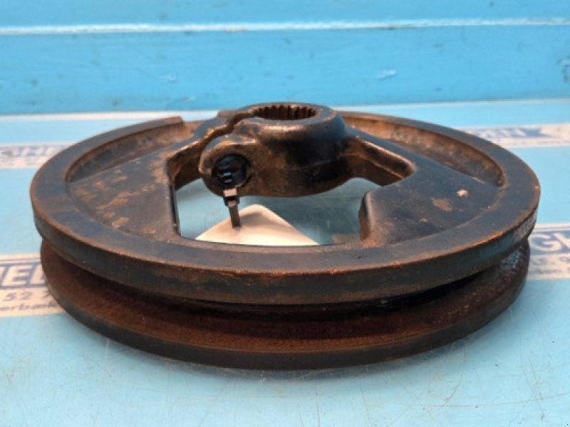 MacDon D60