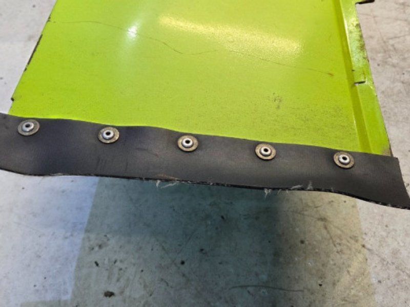 Claas V900