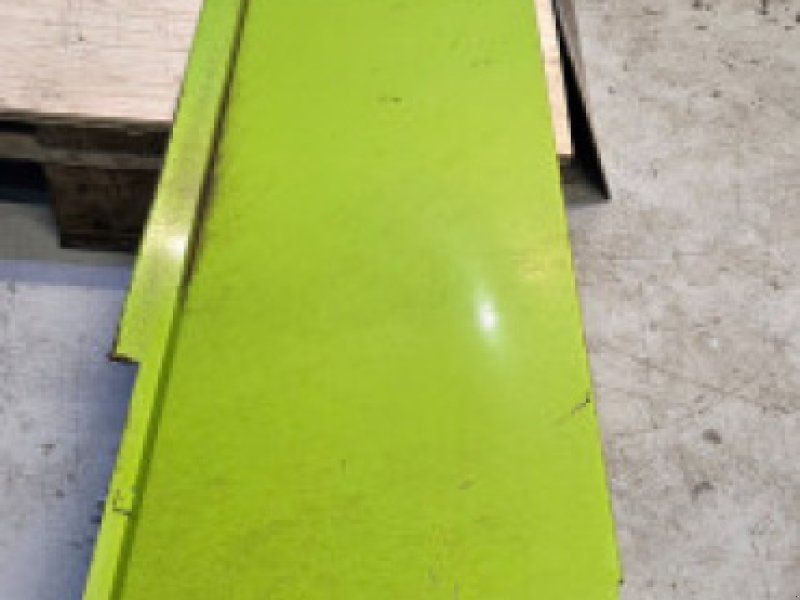 Claas V900