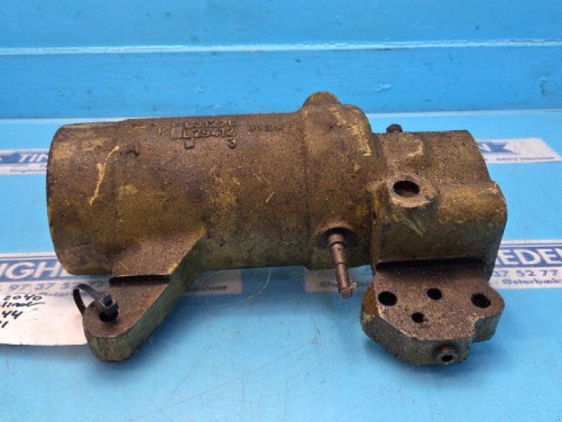 John Deere 2040