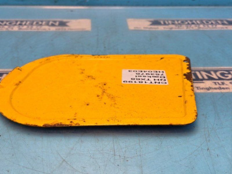 New Holland TX68