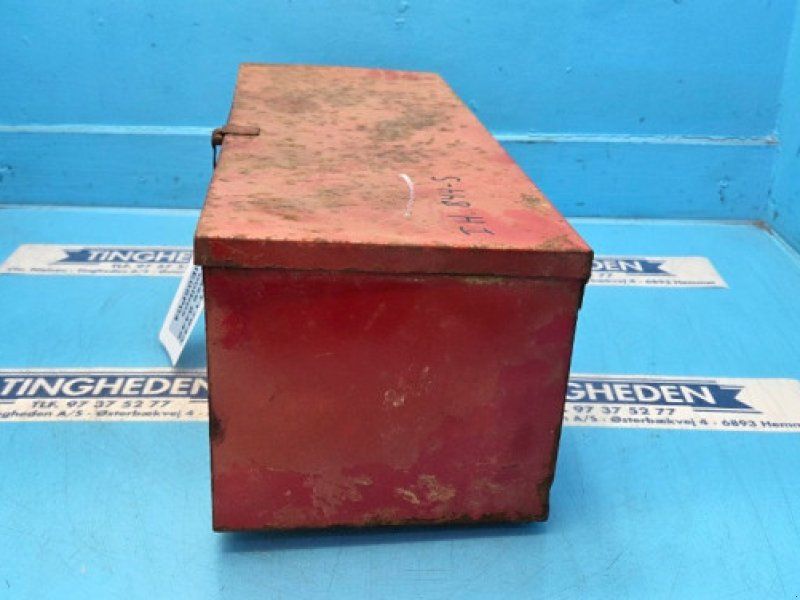 Case 844S