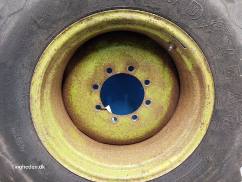 Goodyear 26