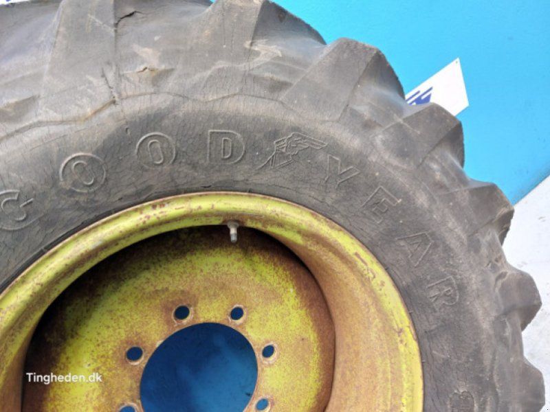 Goodyear 26