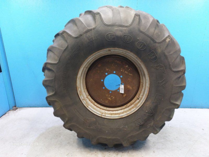 Goodyear 32