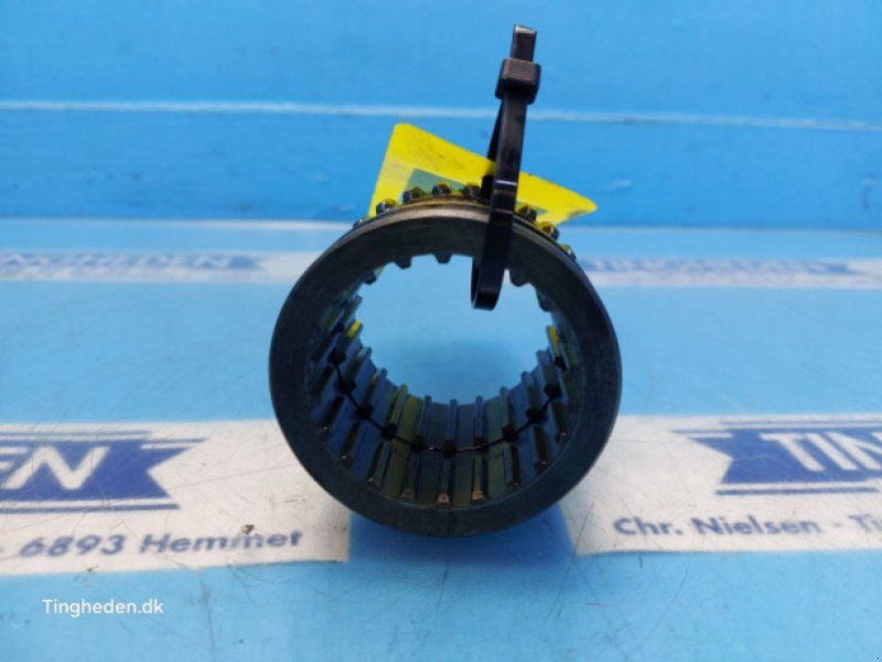 Massey Ferguson 690
