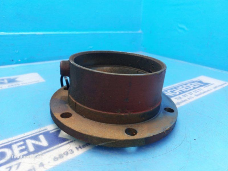 New Holland 8670