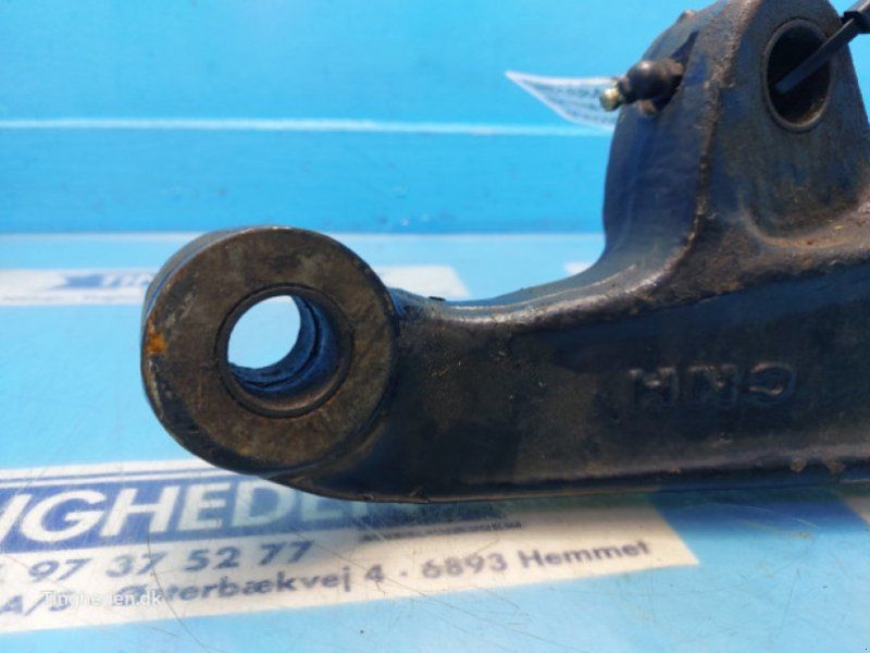 New Holland TM165