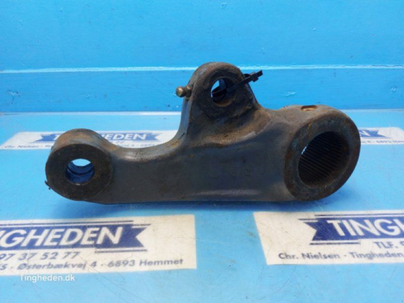 New Holland TM165
