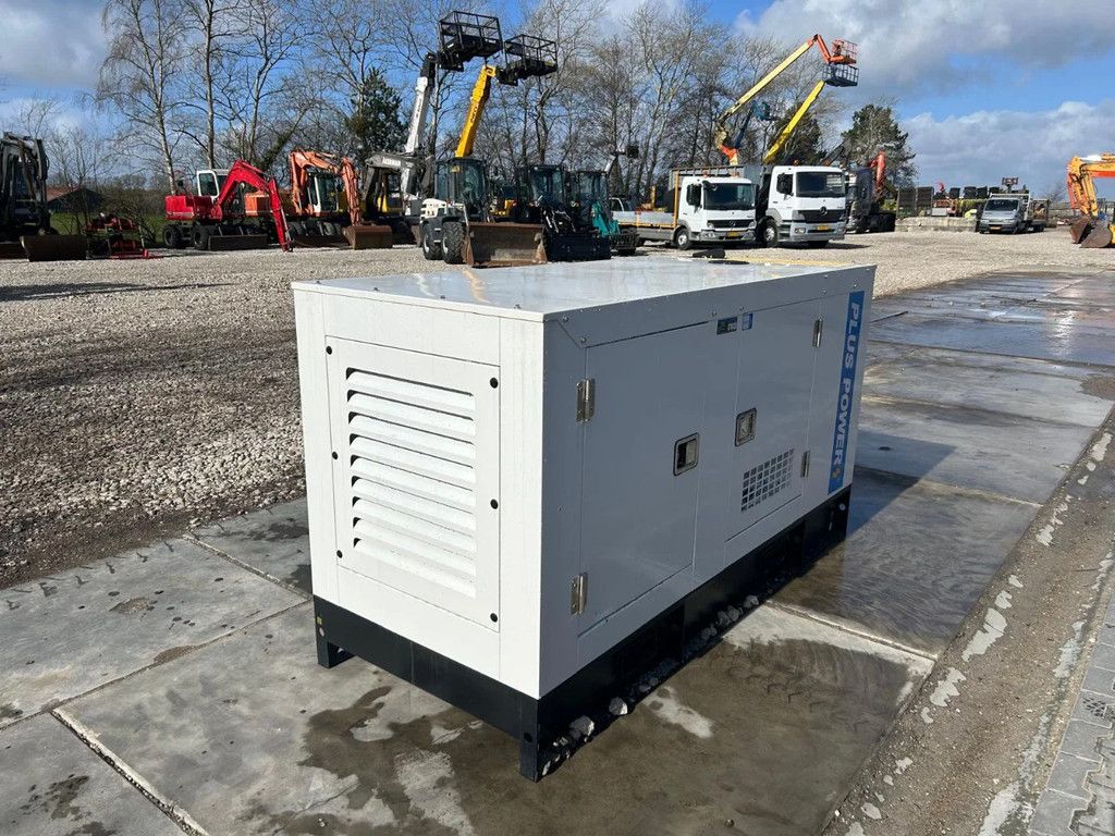 Cummins generatoren plus power 75,60,50 en 30 KVA