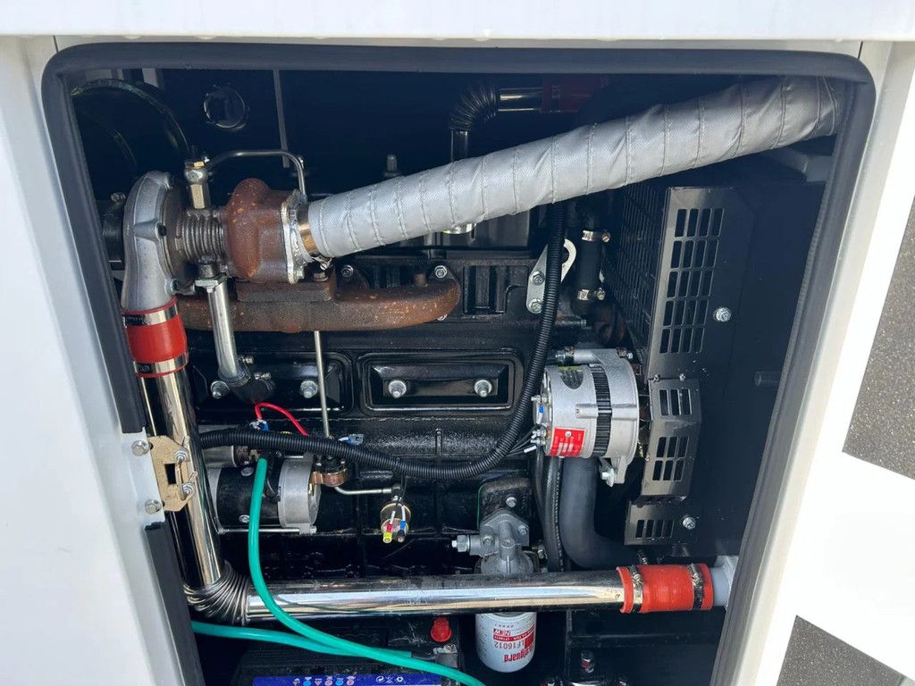 Cummins generatoren plus power 75,60,50 en 30 KVA