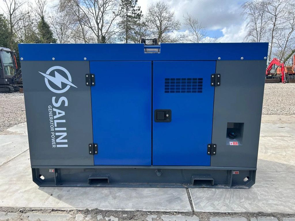 Cummins generatoren plus power 75,60,50 en 30 KVA