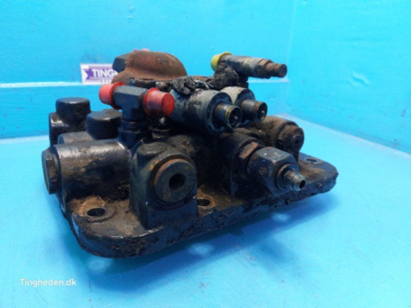 Massey Ferguson 6465