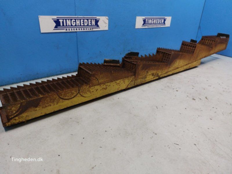 New Holland 1545