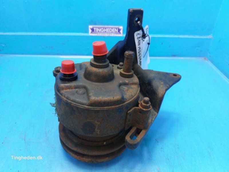 Ford TW15