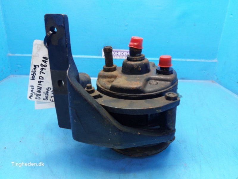 Ford TW15