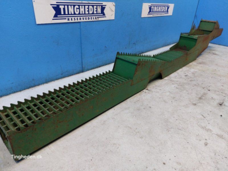 John Deere 1177
