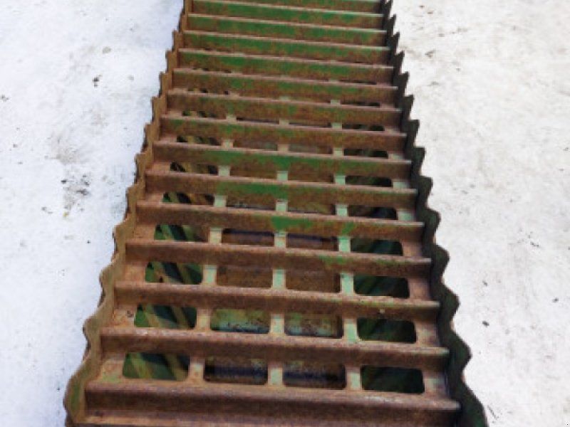 John Deere 1042
