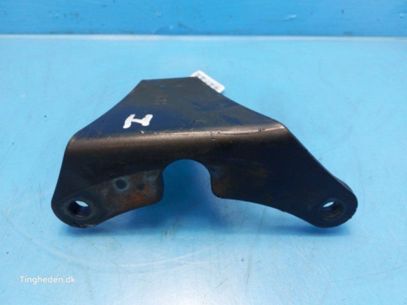 New Holland T6