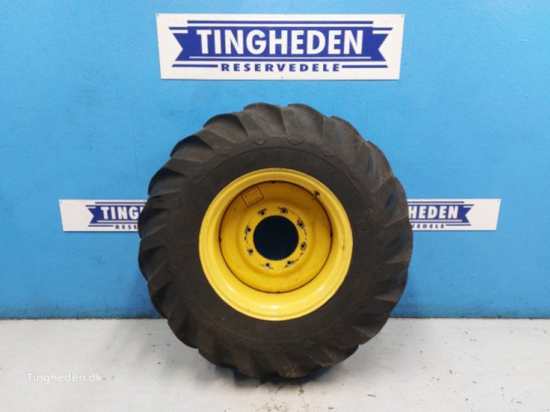 New Holland 24