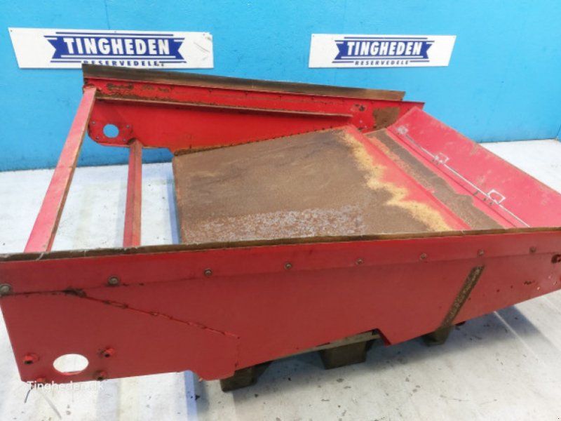Massey Ferguson 32