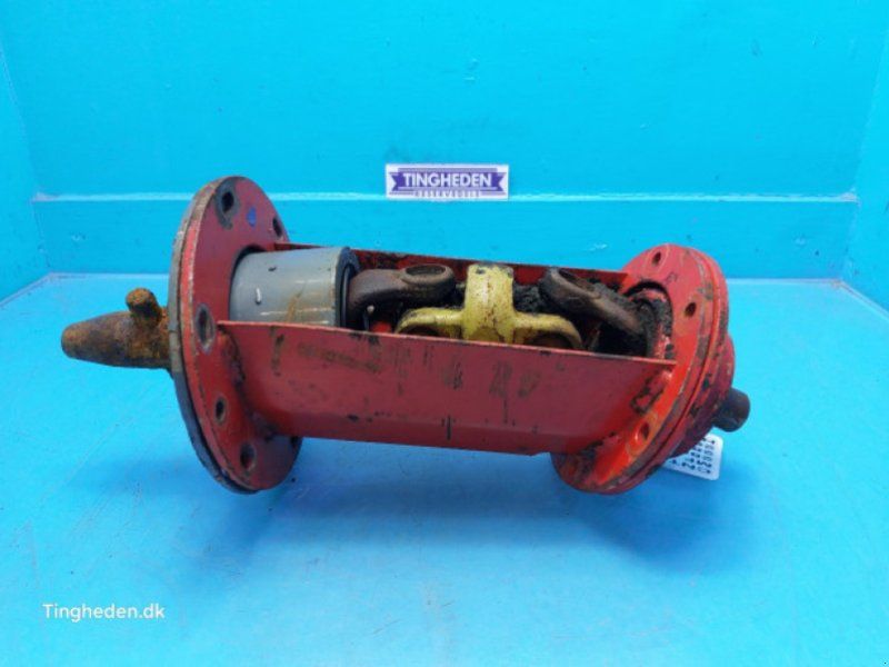 Massey Ferguson 32